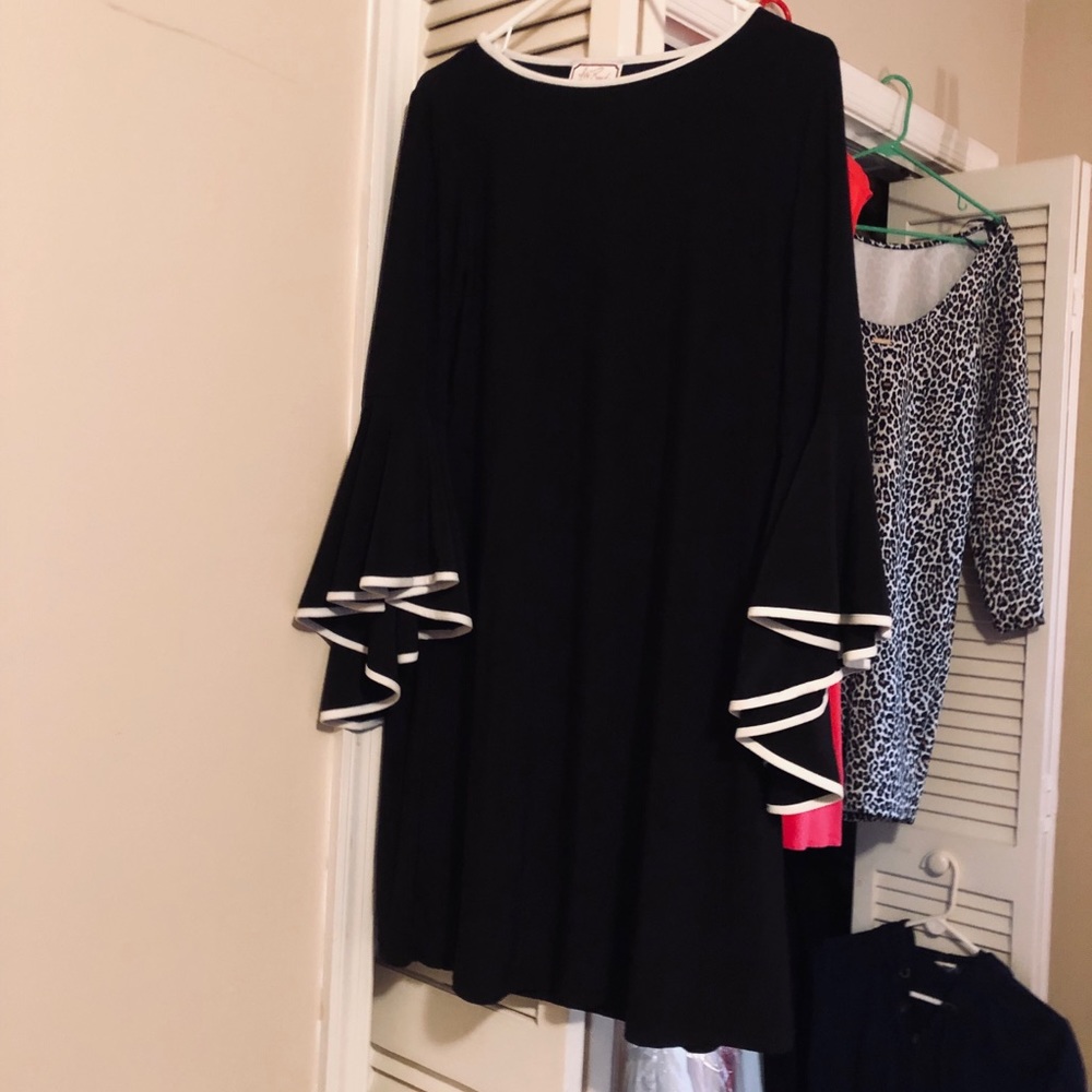 Black dresses elegant and beautiful